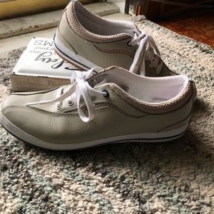 Keds Spirit Leather Oxford 9.5